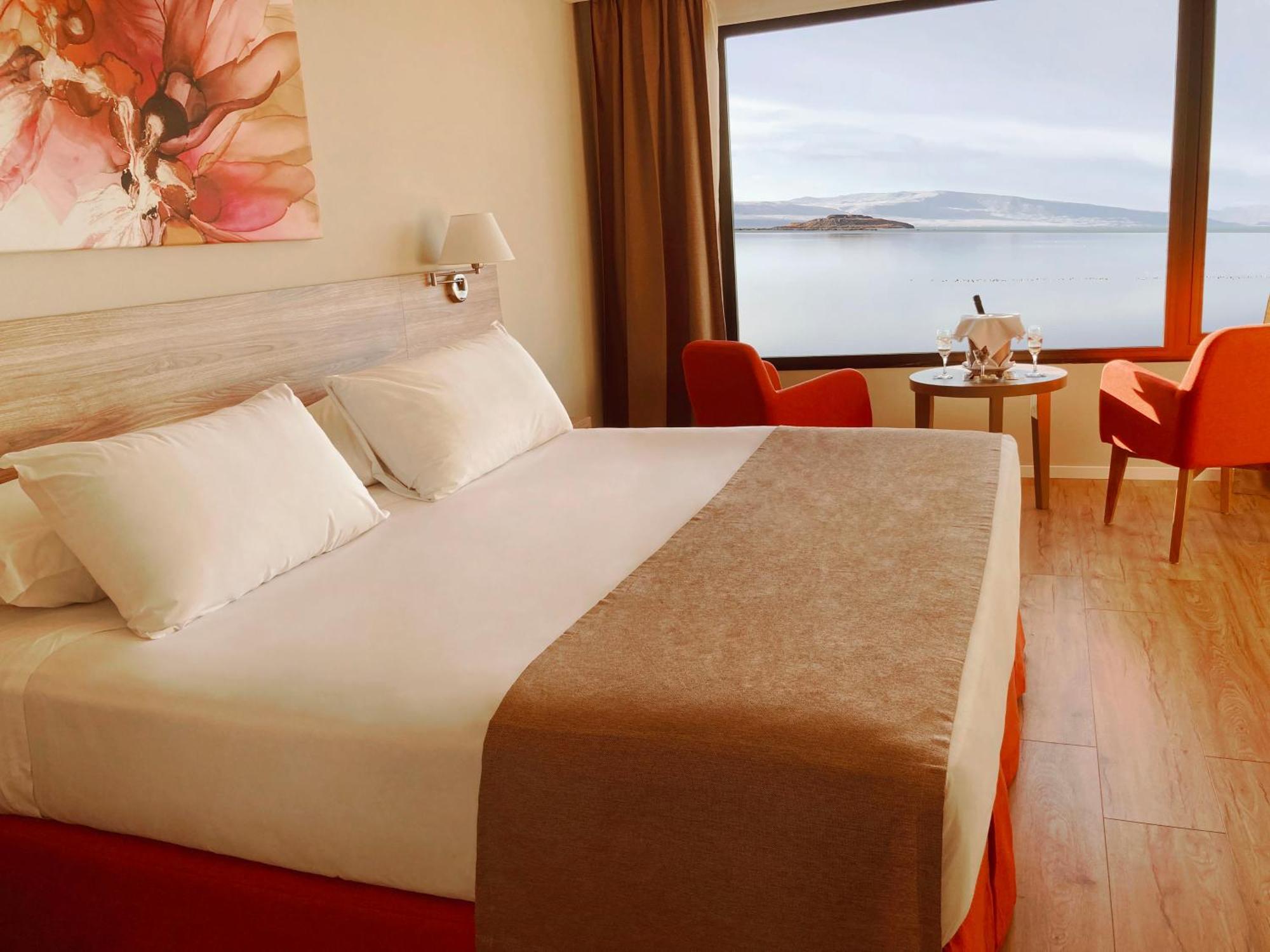 Xelena Hotel & Suites เอลกาลาฟาเต ภายนอก รูปภาพ